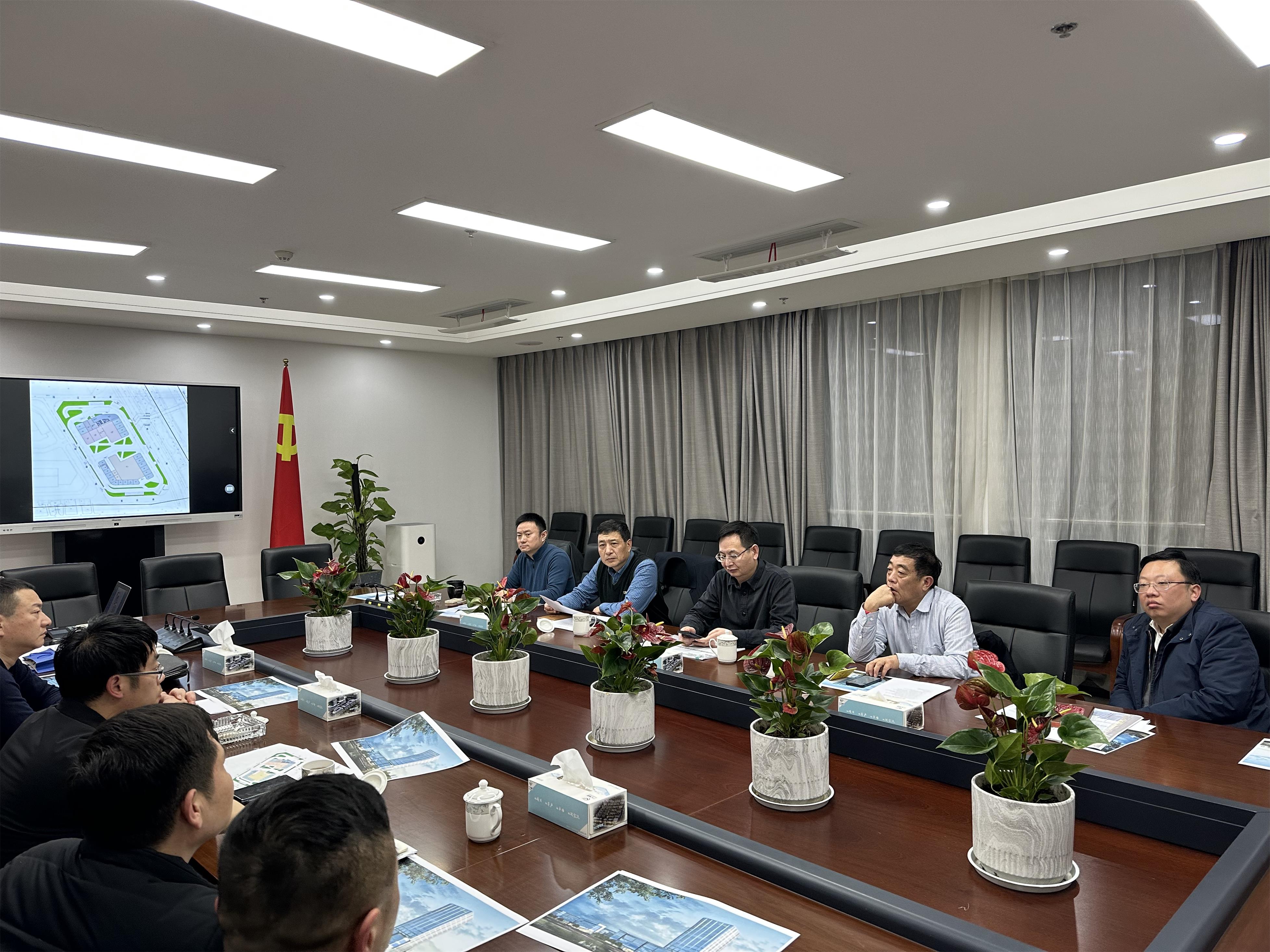 图1-2、范世宏出席头桥会议.jpg